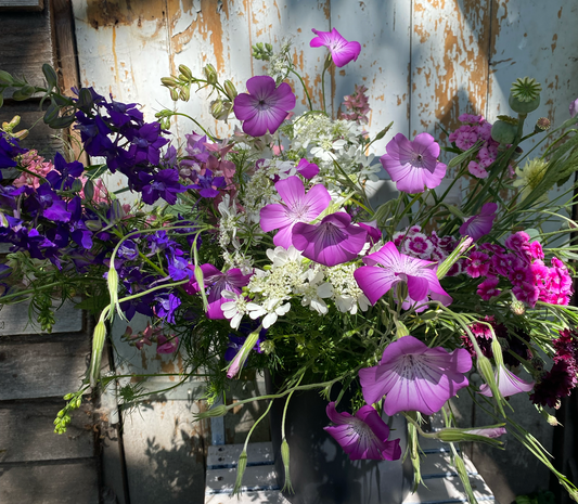 Blumeneimer für dein Fest