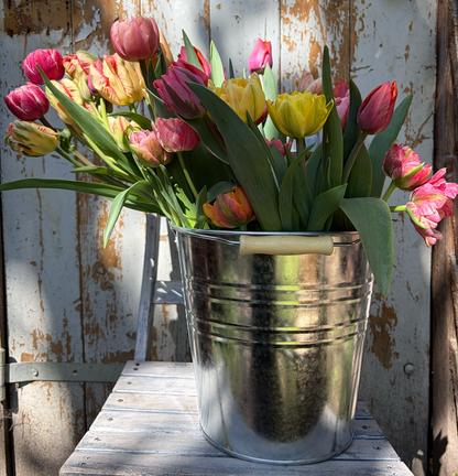 Blumeneimer für dein Fest
